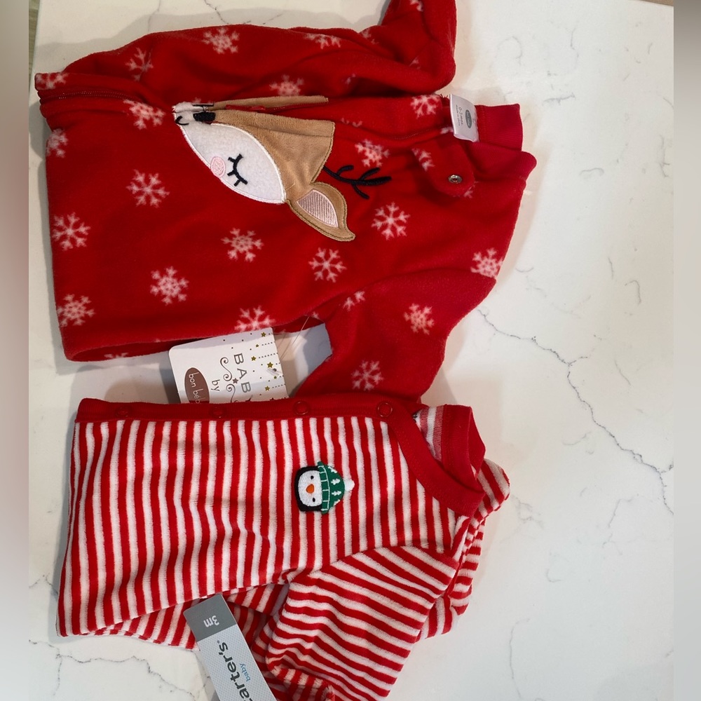Christmas footies BNWT 0-3